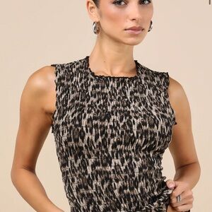 Women's Black and Tan Sleeveless Top